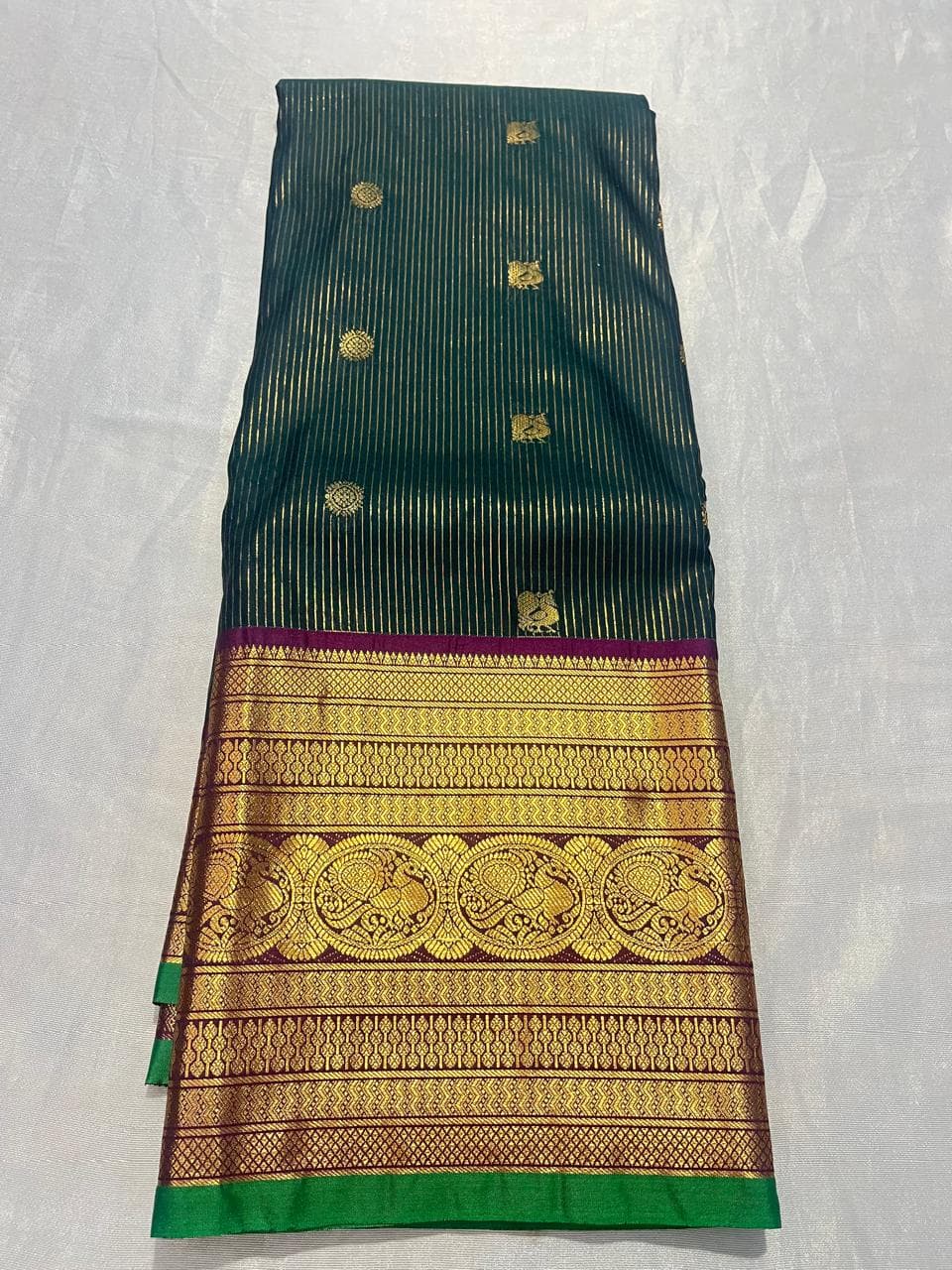 Premium Gadwal